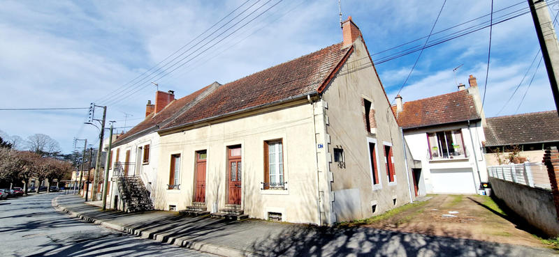 Maison - 85 m² - 4 pièces