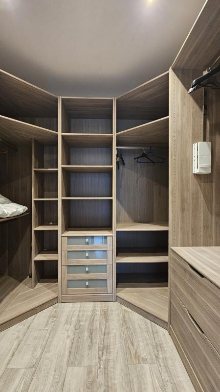 Maison - 177 m² - 7 pièces