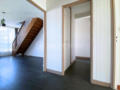 Duplex - 97 m² - 5 pièces