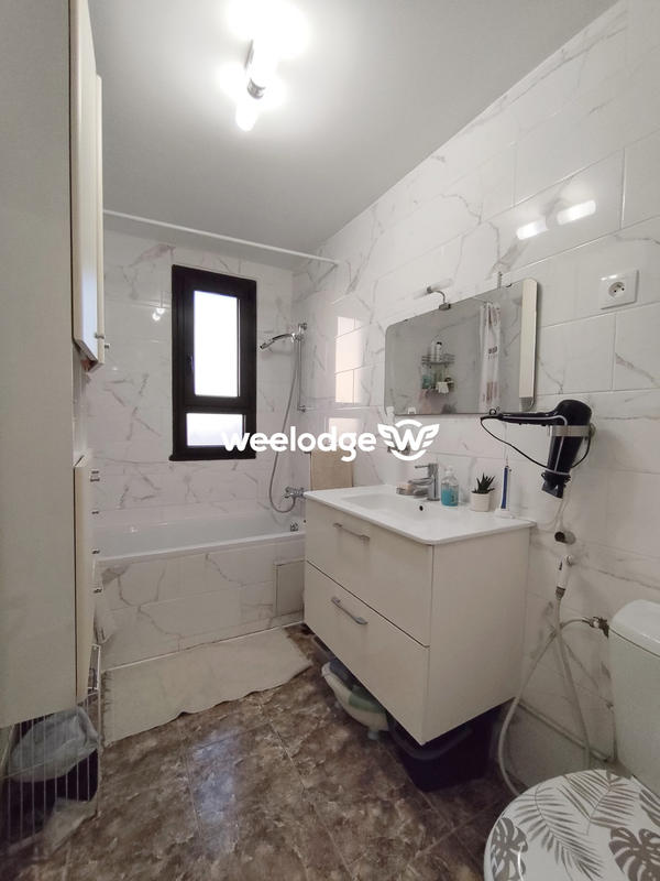 Appartement - 101 m² - 5 pièces