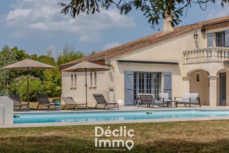 Maison - 290 m² - 7 pièces