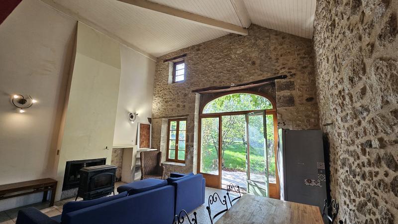 Maison - 180 m² - 5 pièces