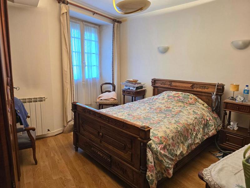 Moulin - 270 m² - 10 pièces