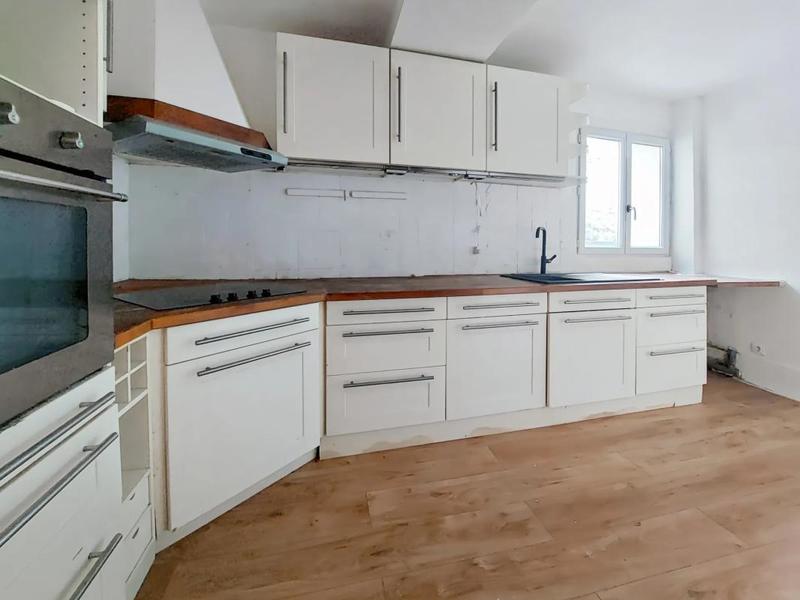 Maison - 121 m² - 4 pièces