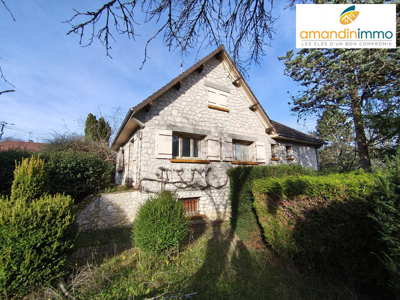 Maison - 160 m² - 7 pièces