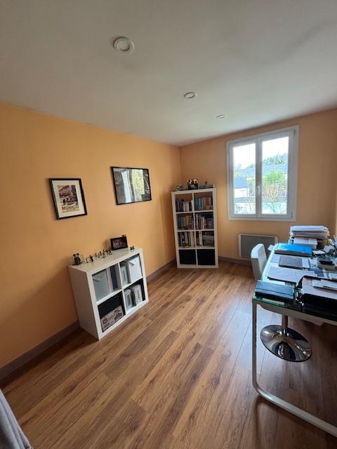 Pavillon - 105 m² - 5 pièces