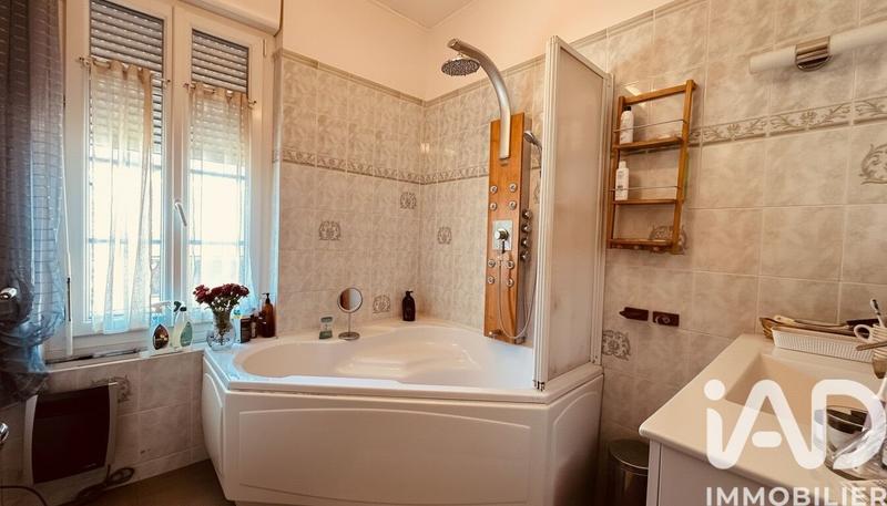 Maison - 191 m² - 6 pièces