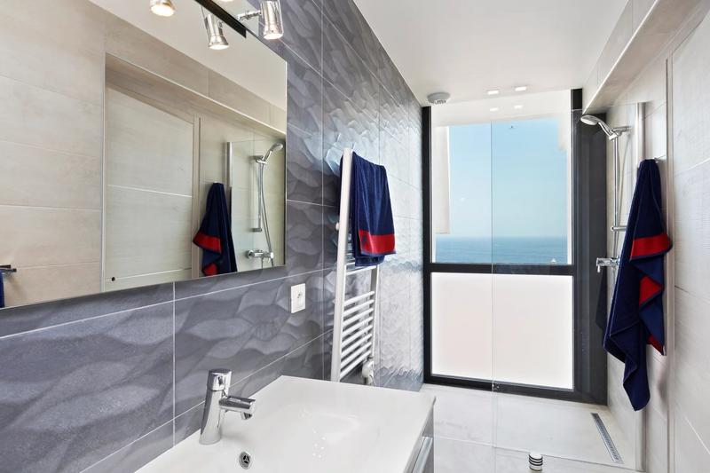 Villa - 350 m² - 6 pièces