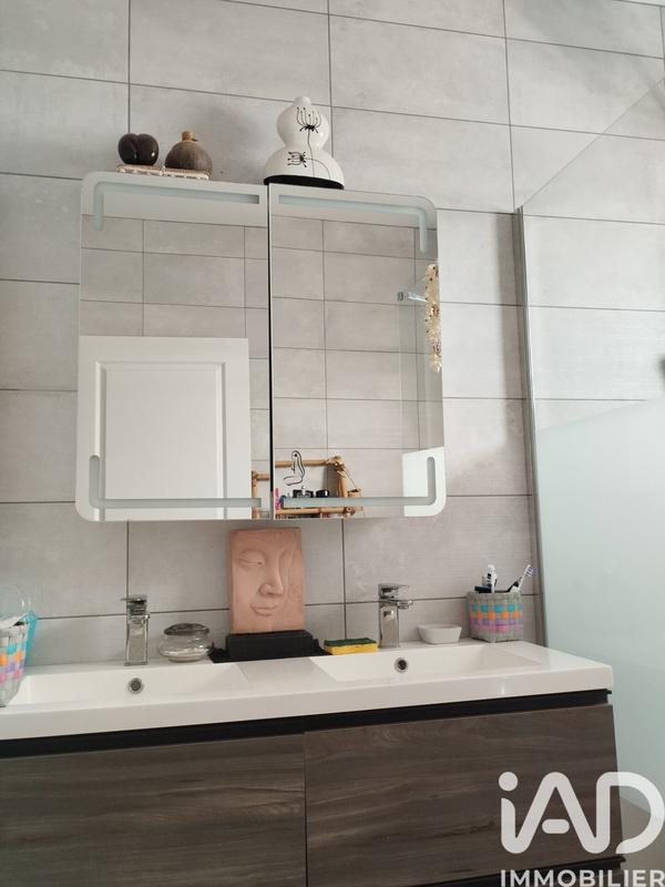 Maison - 100 m² - 5 pièces