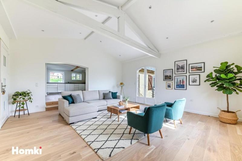 Maison - 165 m² - 6 pièces