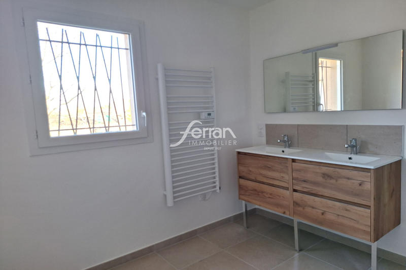 Maison - 121 m² - 4 pièces