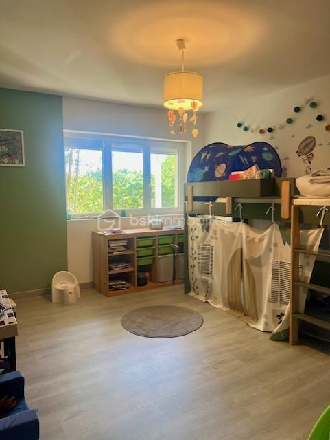 Maison traditionnelle - 175 m² - 7 pièces