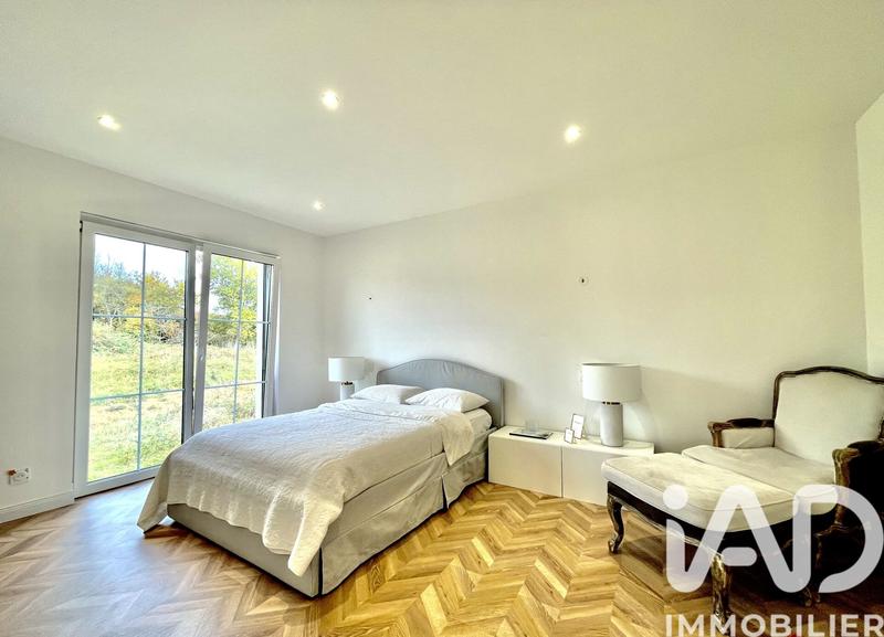 Maison - 145 m² - 6 pièces