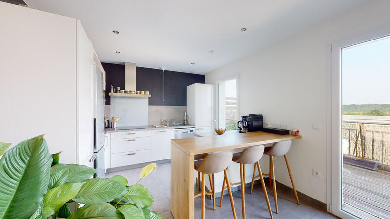 Appartement - 65 m² - 2 pièces