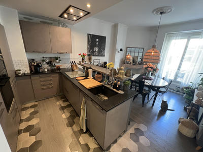 Appartement - 107 m² - 4 pièces