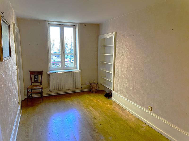 Appartement - 213 m² - 7 pièces