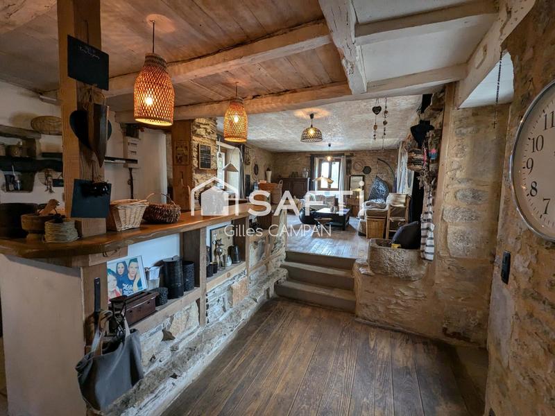 Maison - 120 m² - 4 pièces