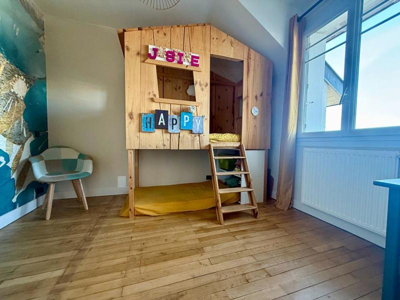 Maison - 170 m² - 7 pièces