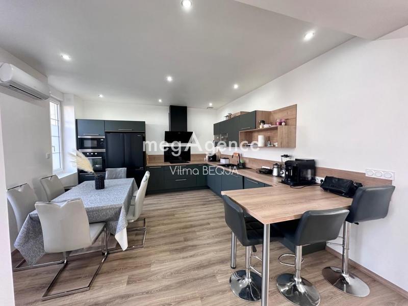 Maison - 143 m² - 5 pièces