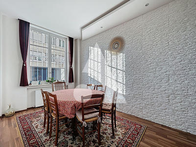 Appartement - 106 m² - 5 pièces