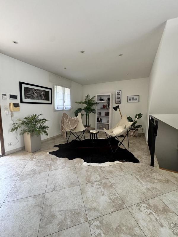 Bastide - 206 m² - 6 pièces