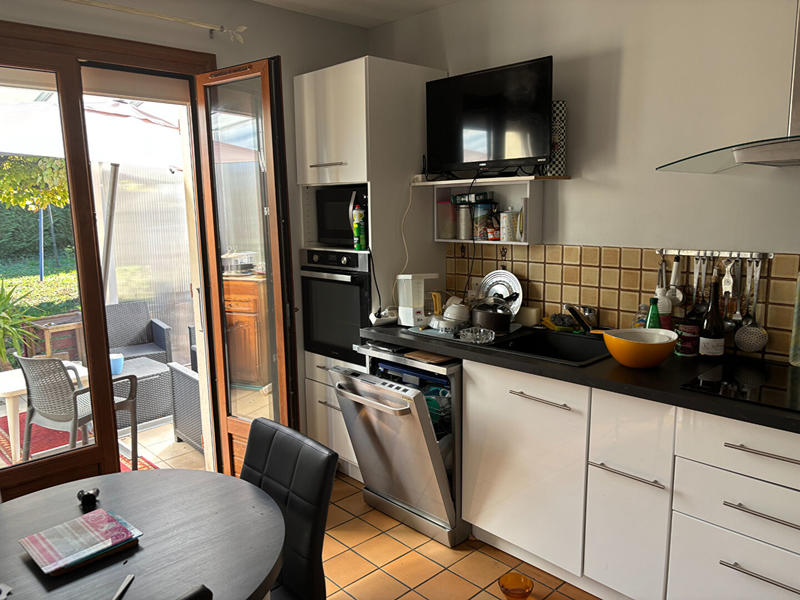 Maison - 111 m² - 6 pièces