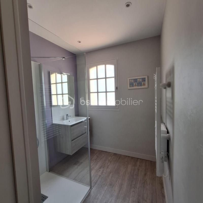 Maison traditionnelle - 96 m² - 4 pièces