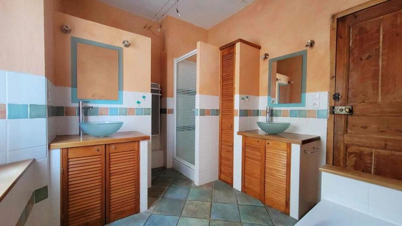 Maison de village - 145 m² - 6 pièces