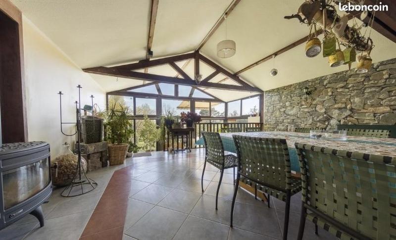 Bastide - 1 000 m² - 17 pièces