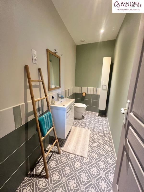 Propriété - 153 m² - 7 pièces