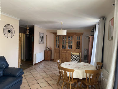 Maison - 85 m² - 6 pièces