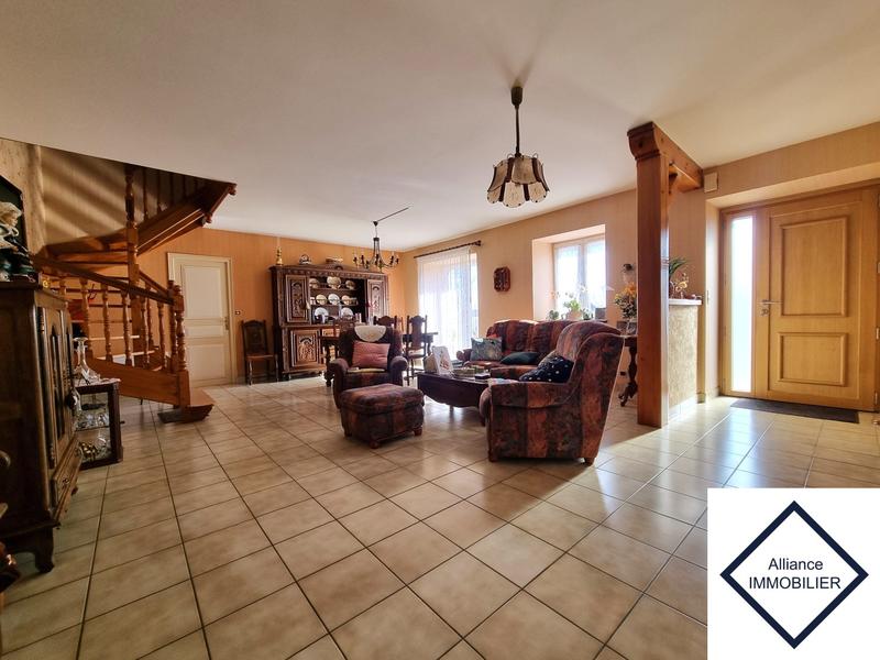 Maison - 124 m² - 7 pièces