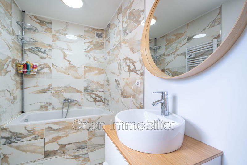 Maison - 190 m² - 7 pièces