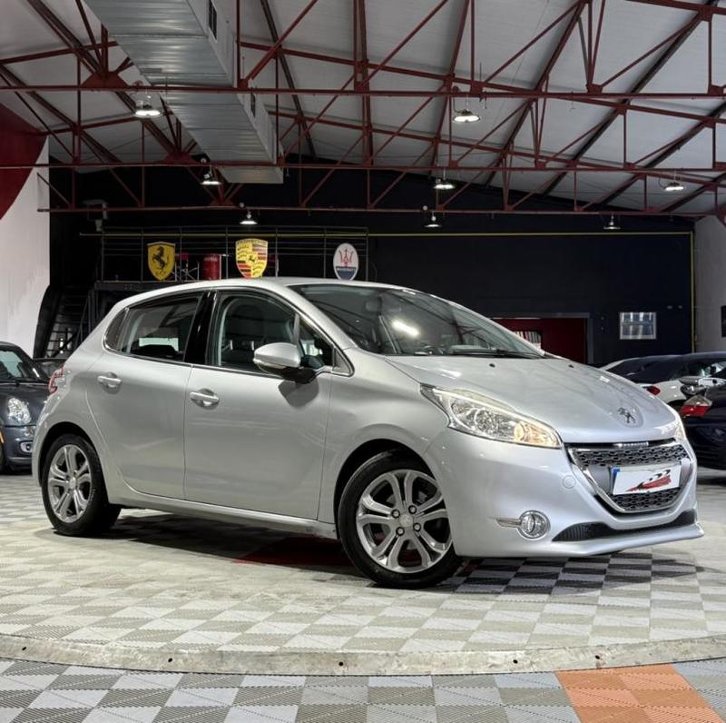 Peugeot 208 1.6 VTi 120ch Allure 5p Bvm5