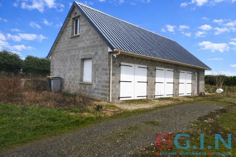 Maison - 99 m² - 6 pièces