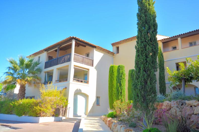 Appartement - 64 m² - 2 pièces