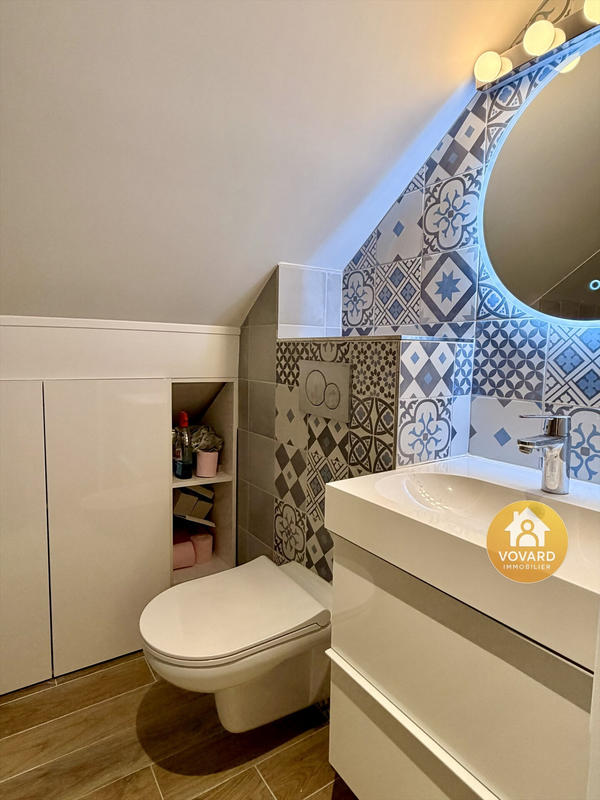 Maison - 172 m² - 8 pièces