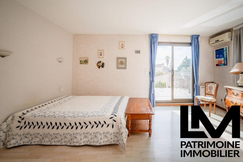 Villa - 185 m² - 5 pièces