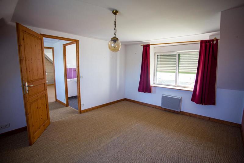 Maison - 184 m² - 7 pièces