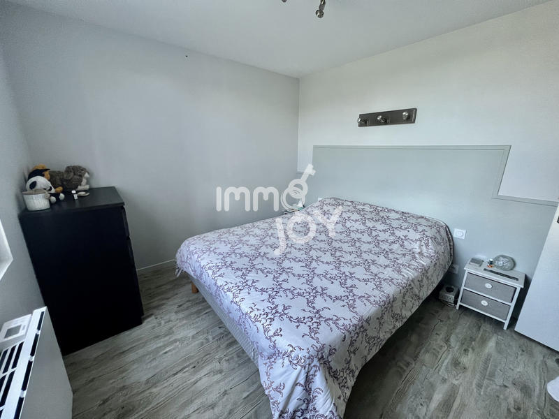 Propriété - 240 m² - 7 pièces