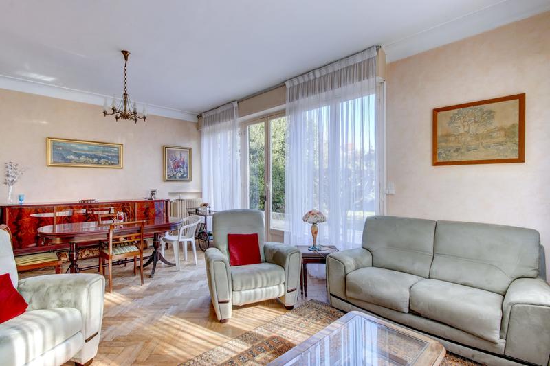 Maison traditionnelle - 102 m² - 5 pièces