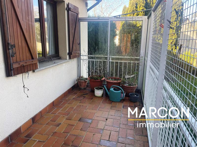 Maison - 104 m² - 4 pièces