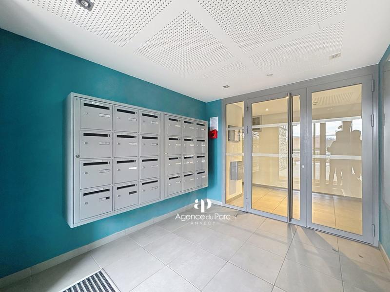 Appartement - 92 m² - 4 pièces