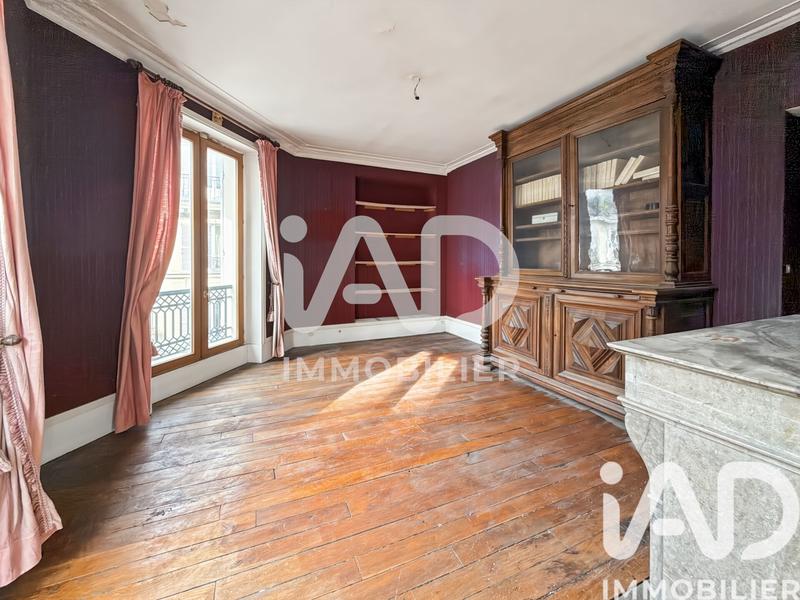 Appartement - 104 m² - 6 pièces