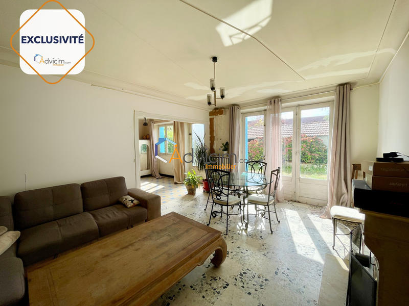 Maison ancienne - 311 m² - 12 pièces