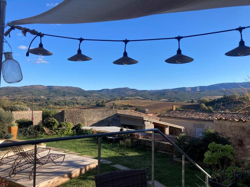 Maison en pierre - 250 m² - 10 pièces