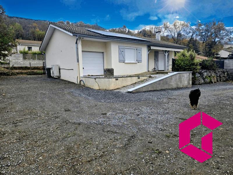 Maison - 95 m² - 4 pièces