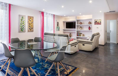 Villa - 180 m² - 6 pièces