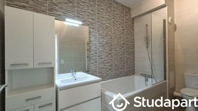 Chambre - 89 m² - 1 pièce