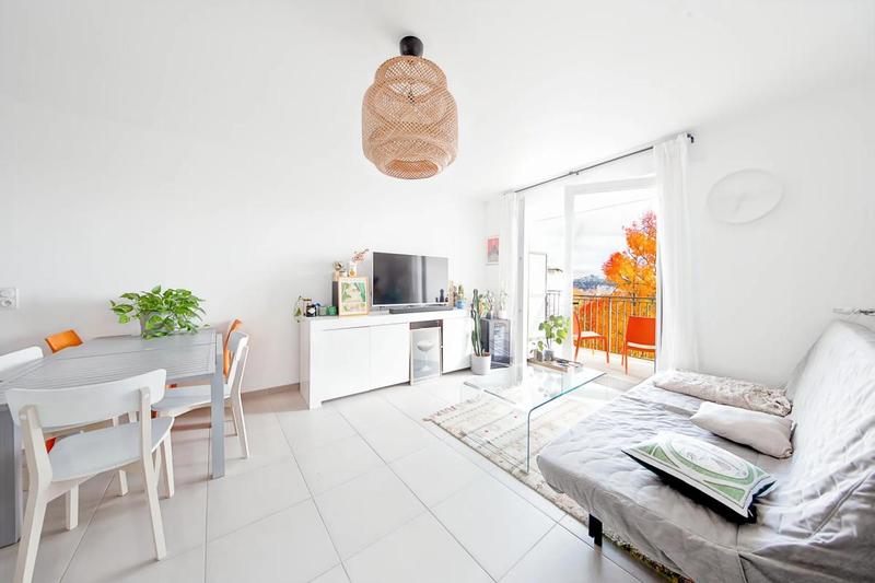 Appartement - 79 m² - 4 pièces